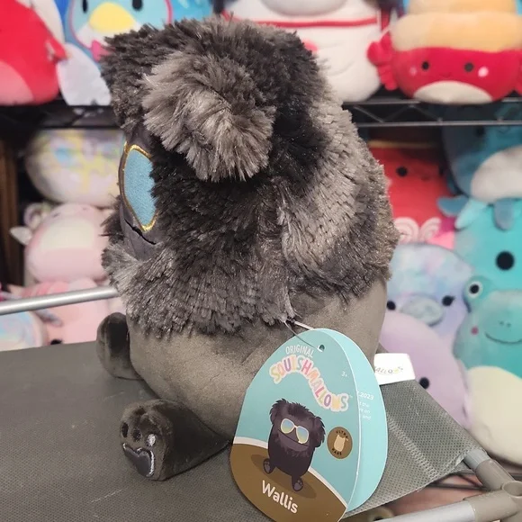 Squishmallows Wallis the bigfoot Ultra Rare 8"